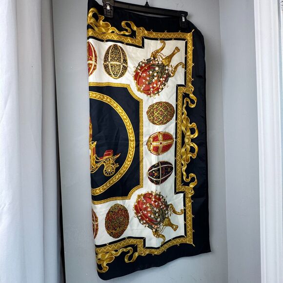 Vintage Carlisle Silk Scarf Made in Italy – Carriage & Jeweled Egg Motif - Picture 4 of 8